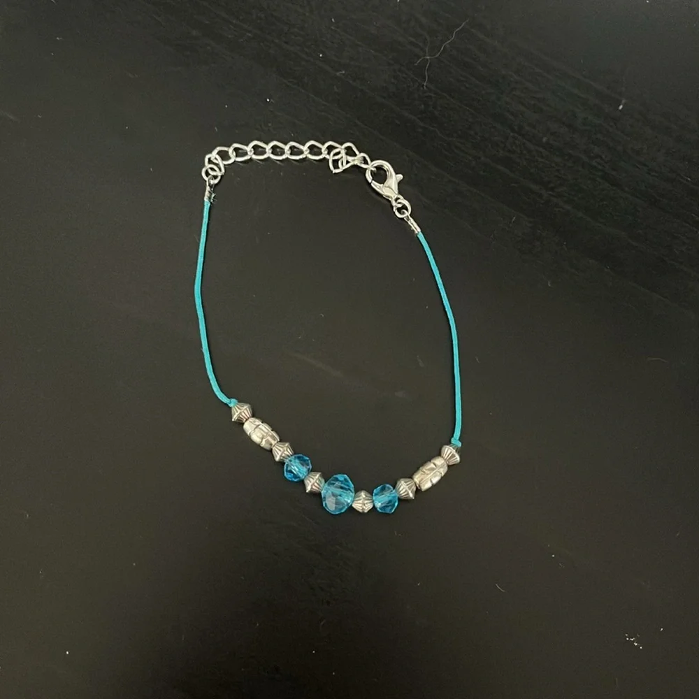 Vintage Beaded Bracelet - Picture 3 of 3
